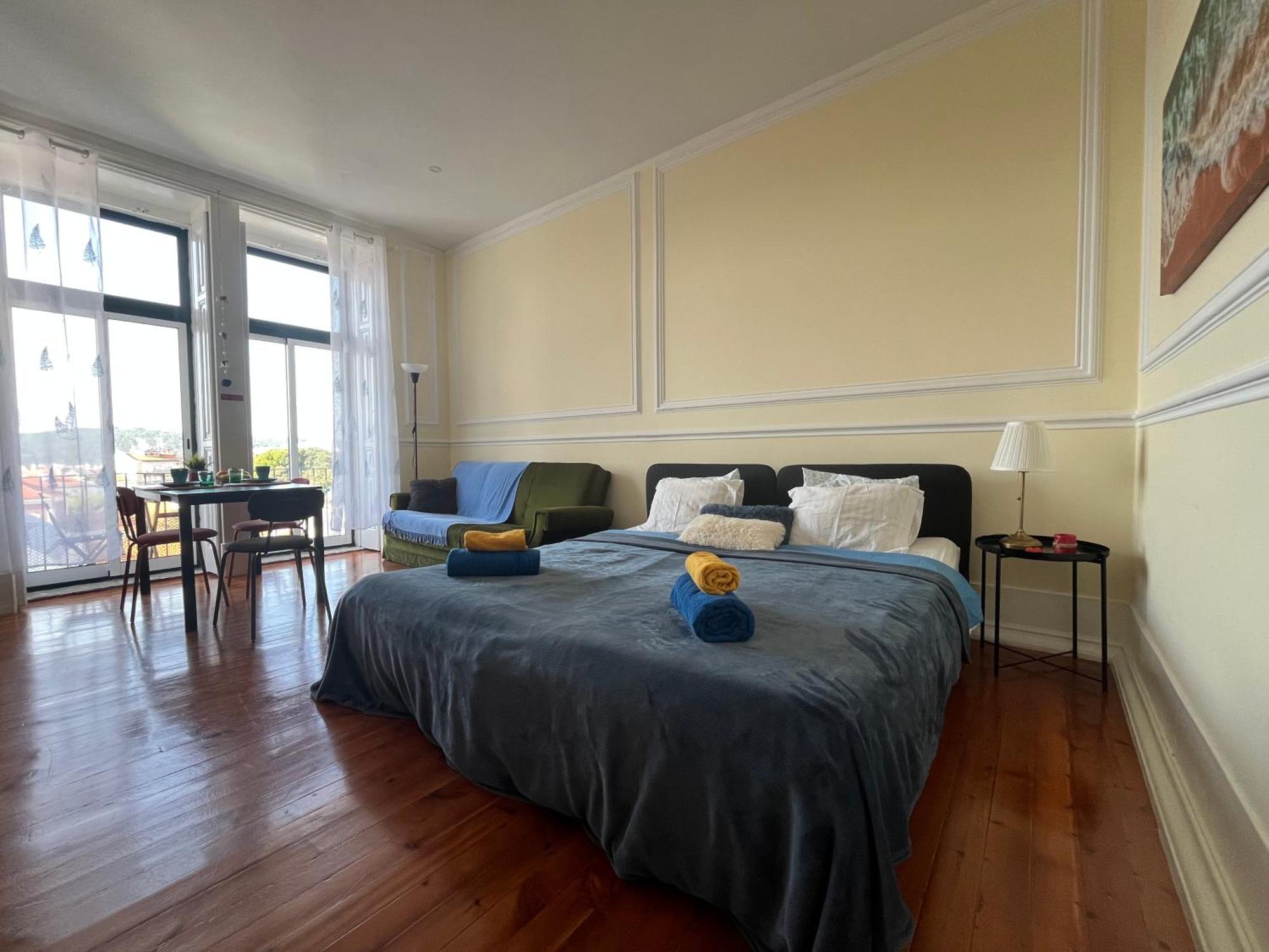 Quarto No Apartamento Pombal Lisboa Eksteriør billede