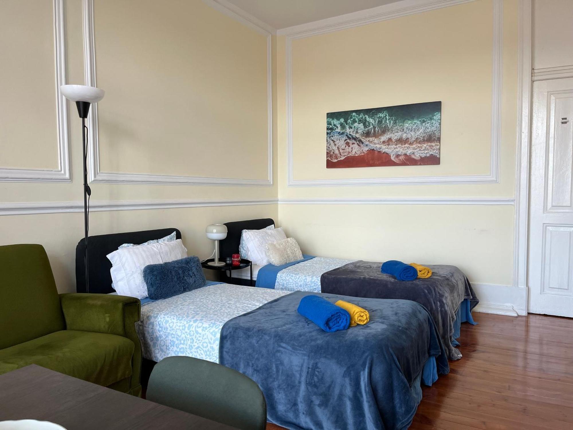 Quarto No Apartamento Pombal Lisboa Eksteriør billede
